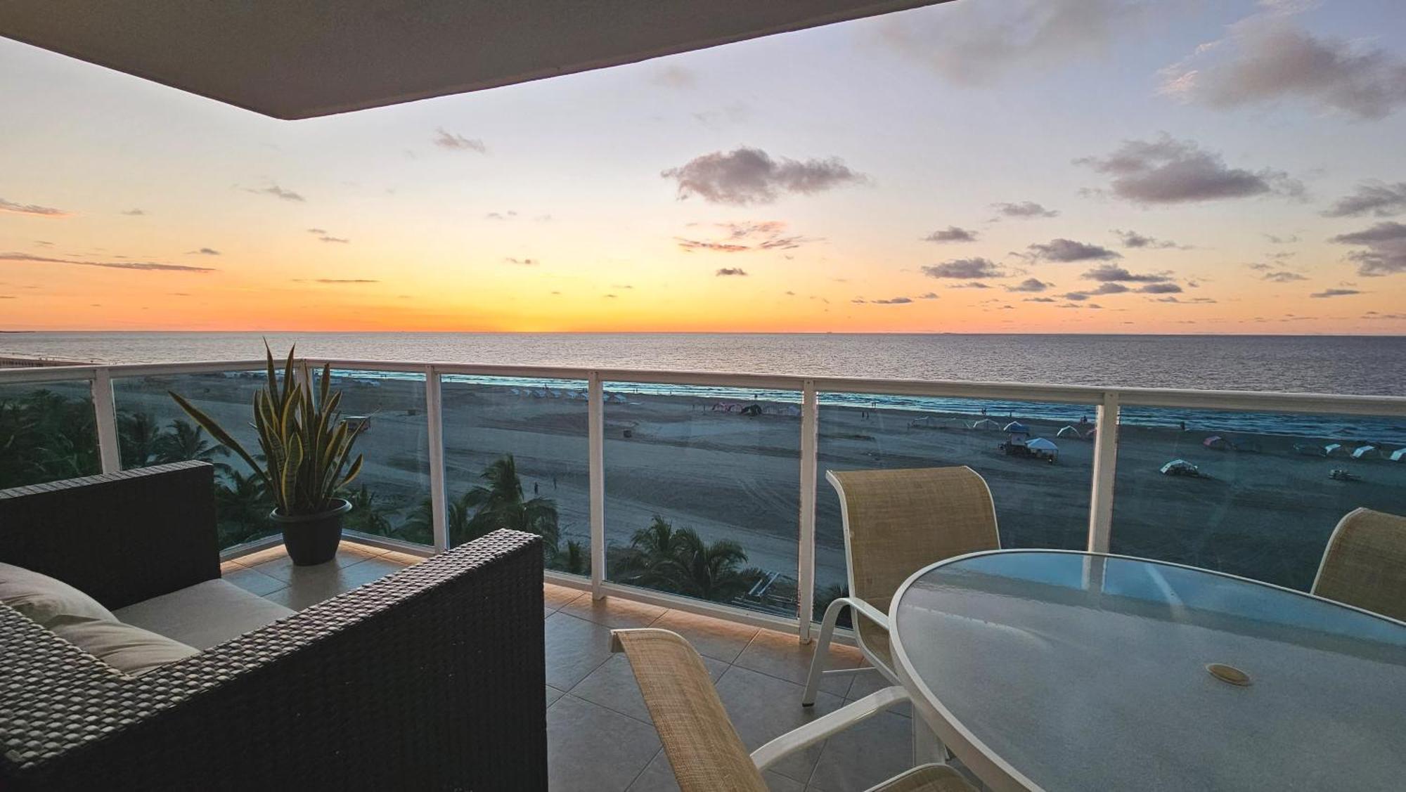 Luxury Apartment, Sector Morros, Vista Y Salida Al Mar Edificio Sunshine Cartagena ภายนอก รูปภาพ